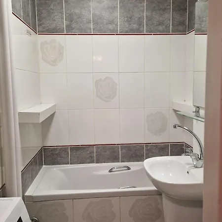 K22 Grzybowska Centrum Vandrerhjem Warszawa