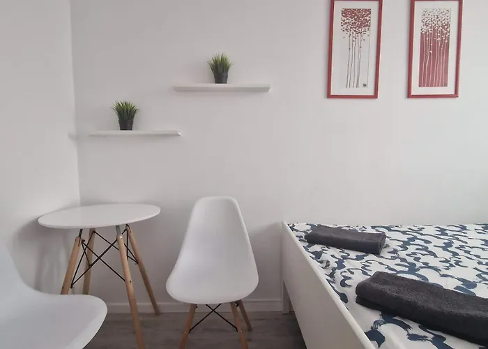 Vandrarhem Grzybowska Centrum Warszawa